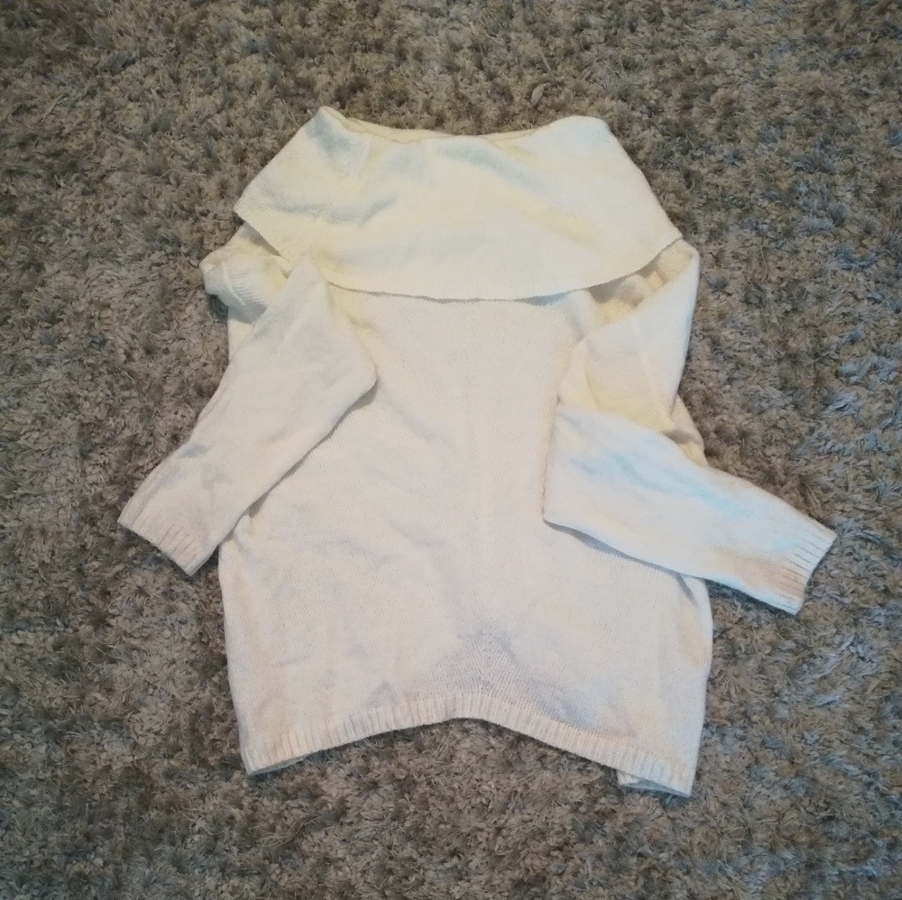 Express Cream Slouchy Sweater